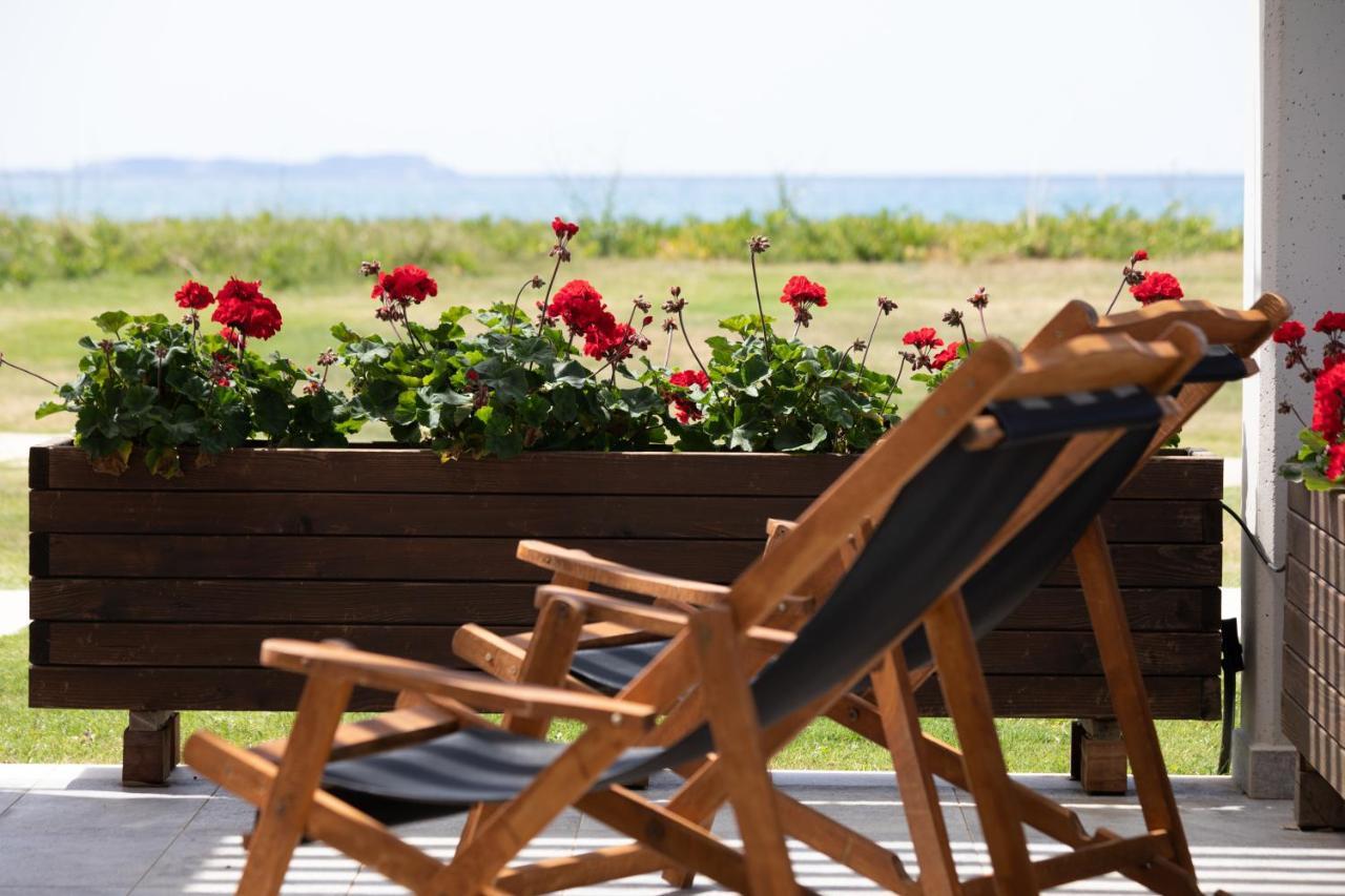 Thalassa Suites Альмирос-Бич Экстерьер фото
