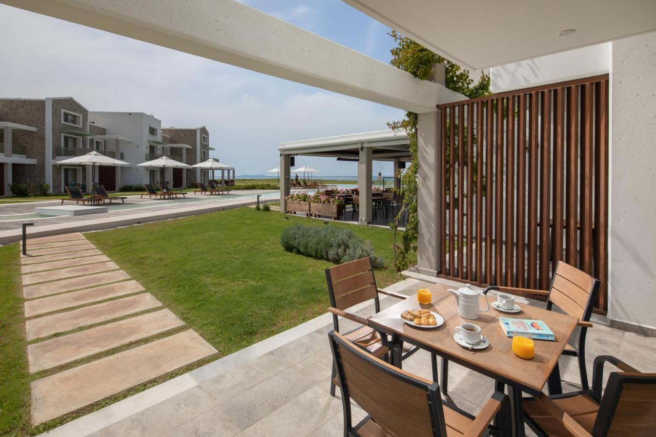 Thalassa Suites Альмирос-Бич Экстерьер фото